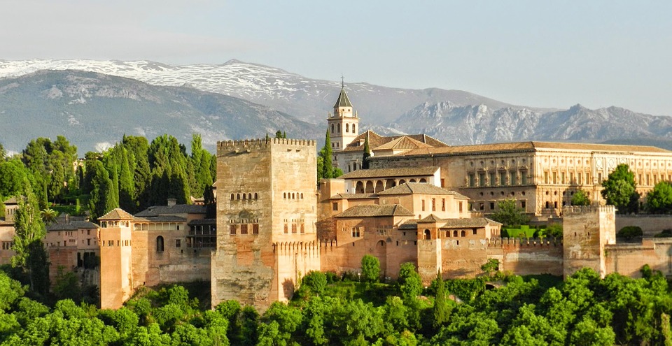 alhambra travel in spain
