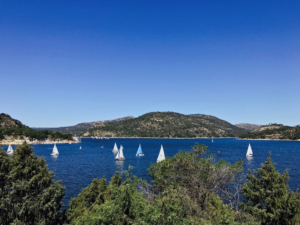 Madrid's beach san juan reservoir 2