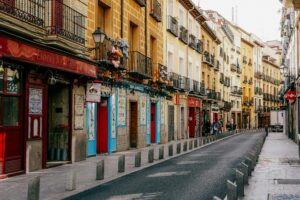 picture of a tapas street in Madrid